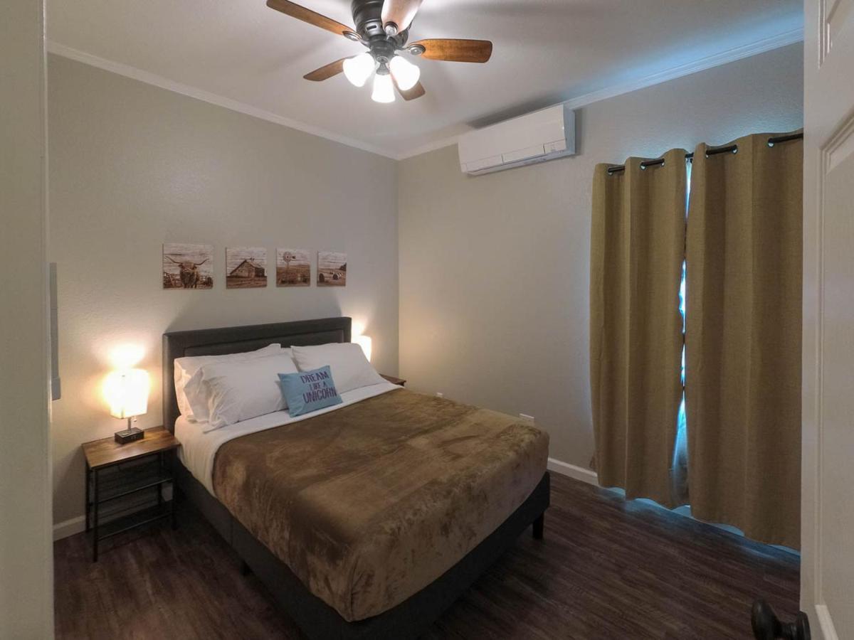 Luxury Cottage Near Lake Belton - Wifi A/C Exteriör bild